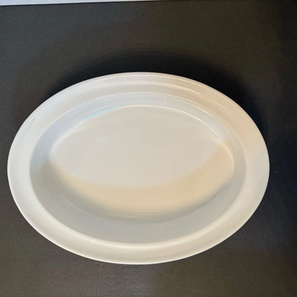 CRATE & BARREL BAKING DISH WHITE PORCELAIN OVAL HOME KITCHEN BAKEWEAR
